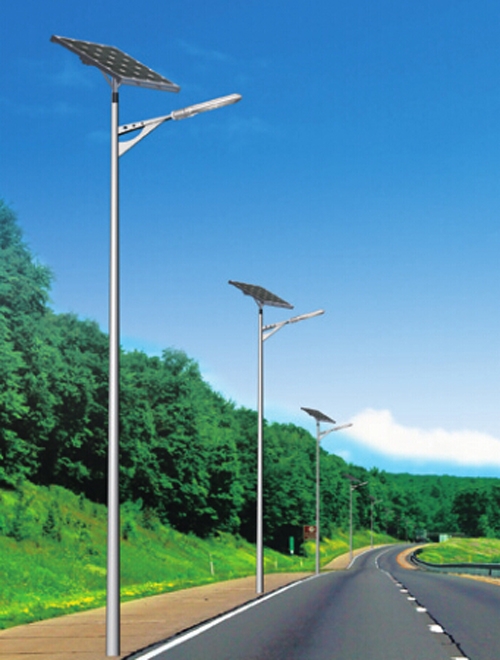 湖南求購新農村太陽能路燈多少錢